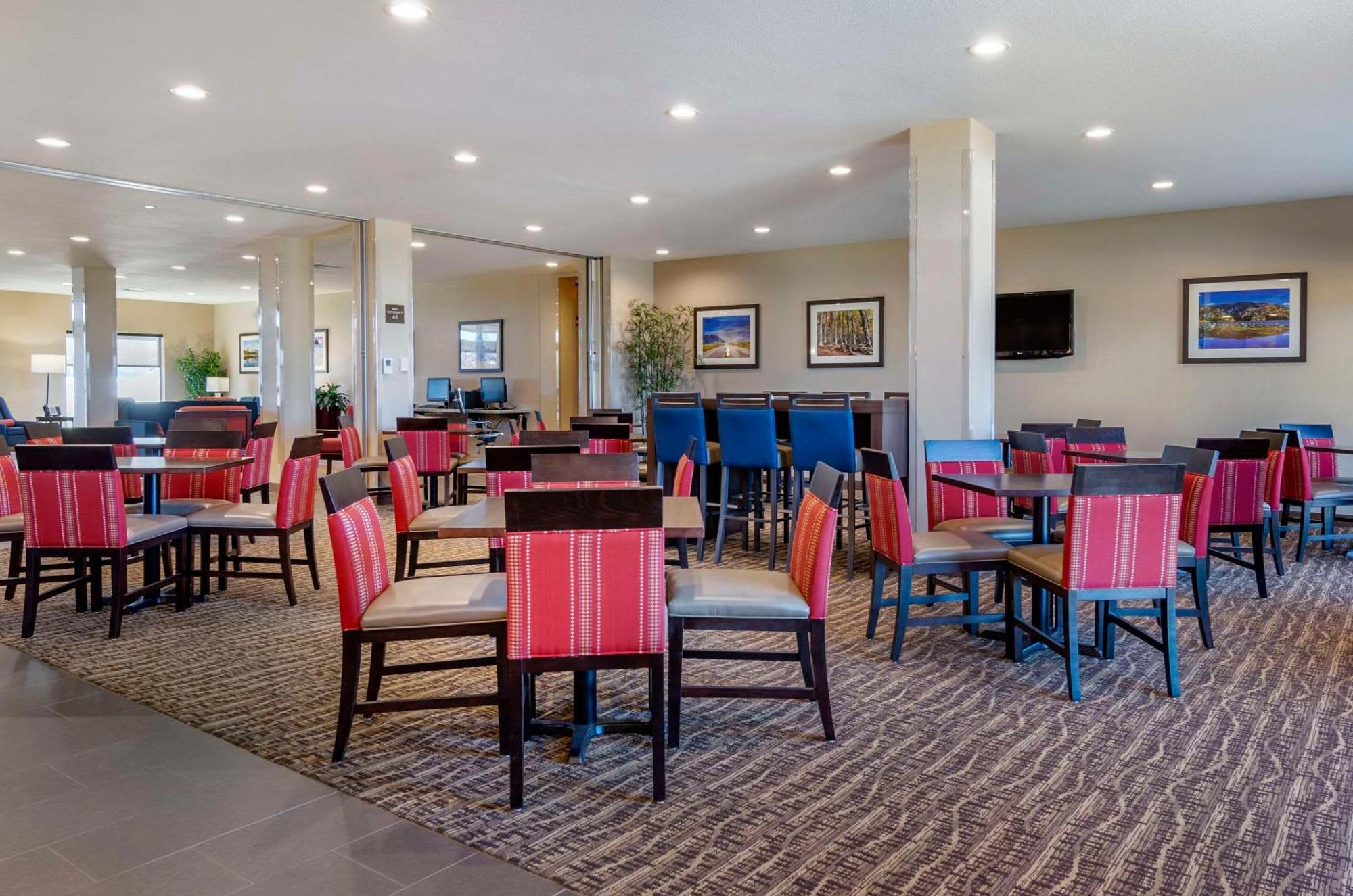 Comfort Suites Helena Airport Eksteriør billede