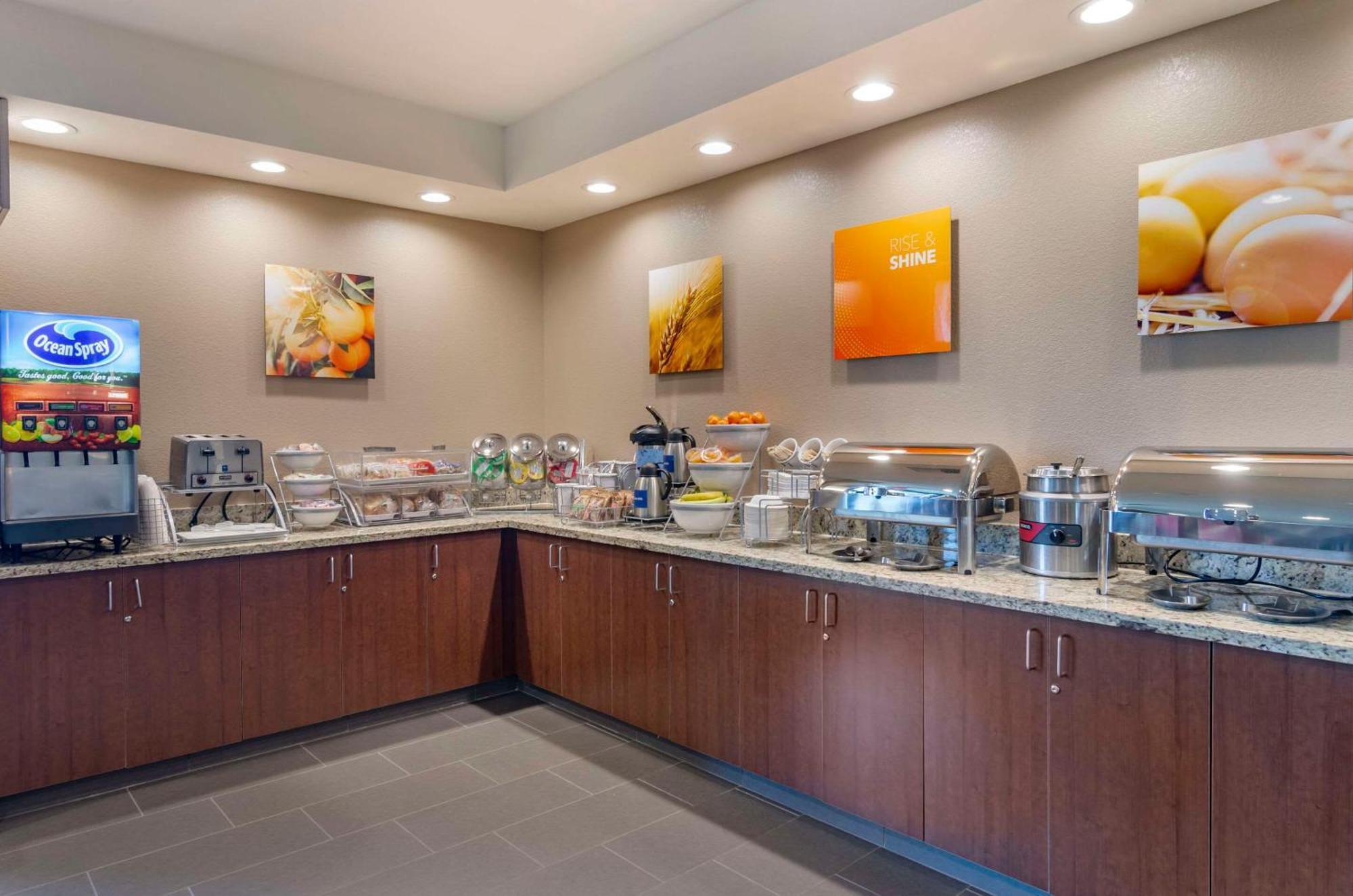 Comfort Suites Helena Airport Eksteriør billede