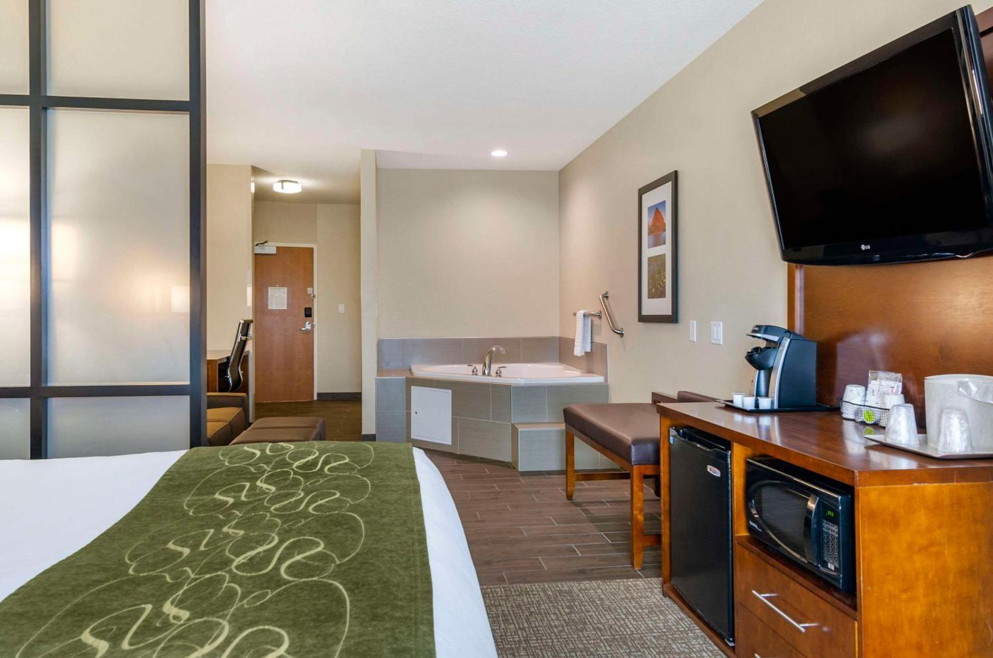 Comfort Suites Helena Airport Eksteriør billede